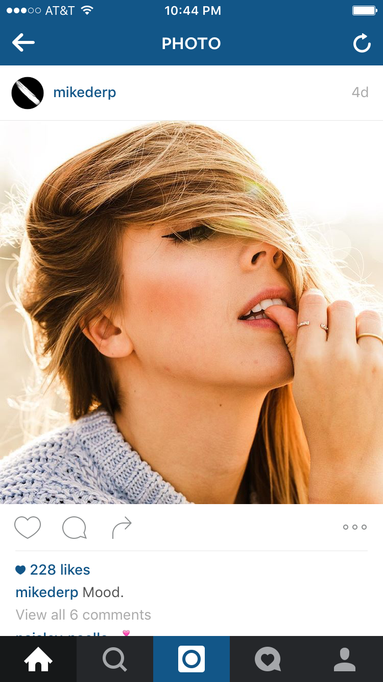 anna currey add Breezy Bri photo
