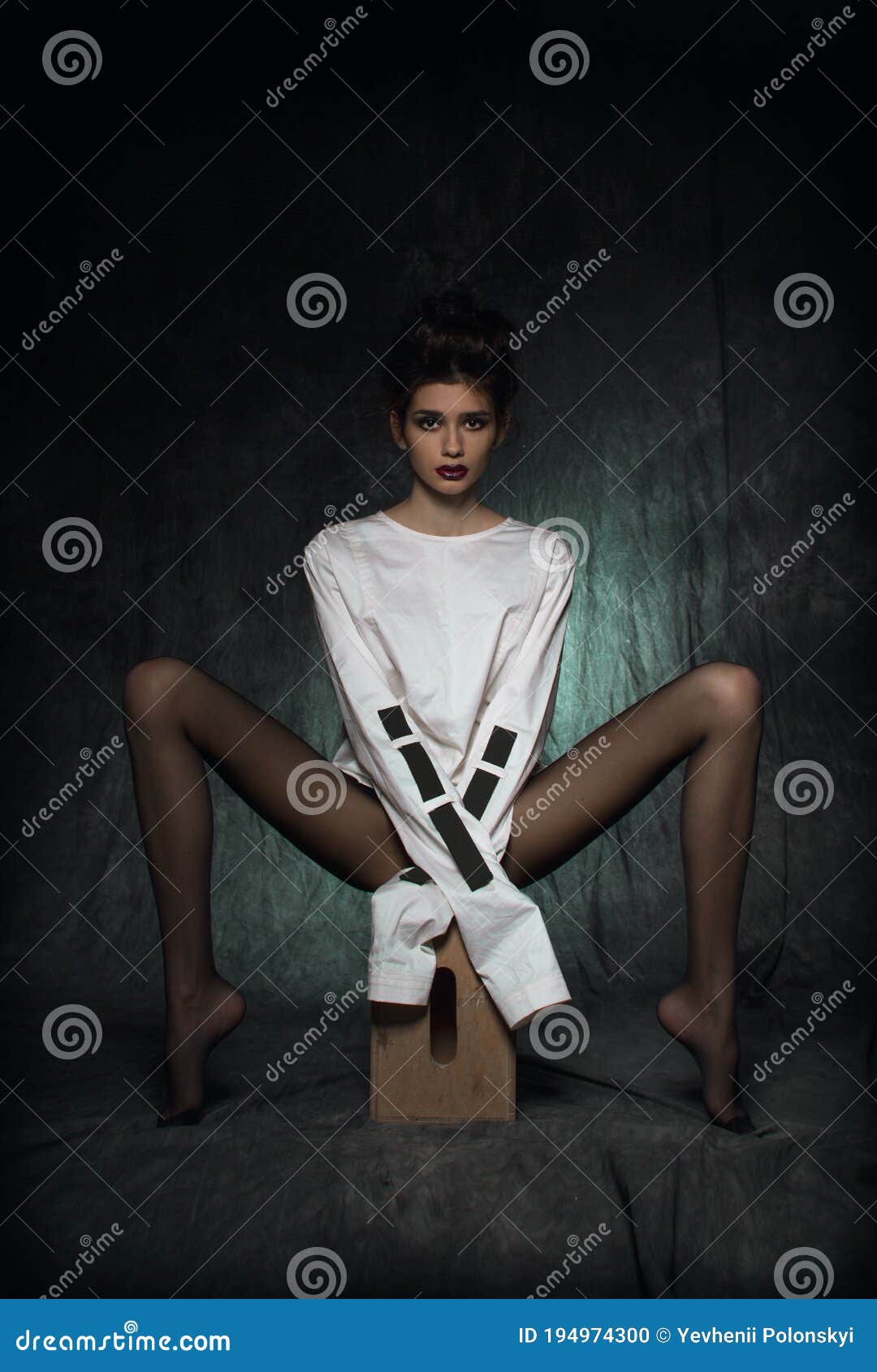 augustine veliath add Long Spread Legs photo