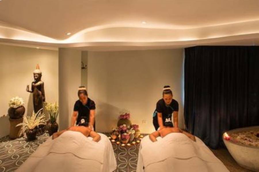celine semaan add Asian Spa With Happy Ending photo