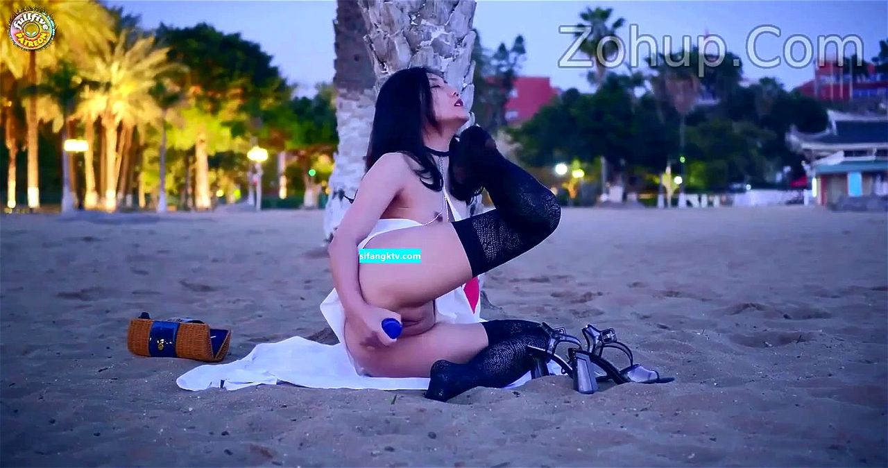 dominique snider add Asian Public Masterbation photo