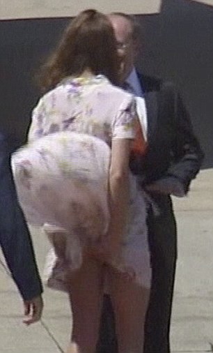 carol villavicencio add Kate Middleton Upskirt photo