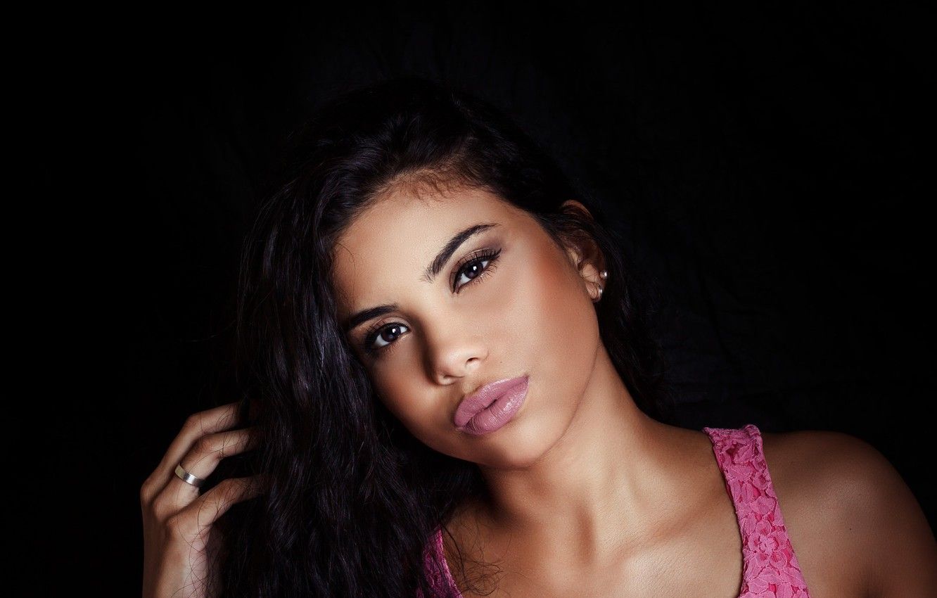 bunty shaw add Latina Sec photo