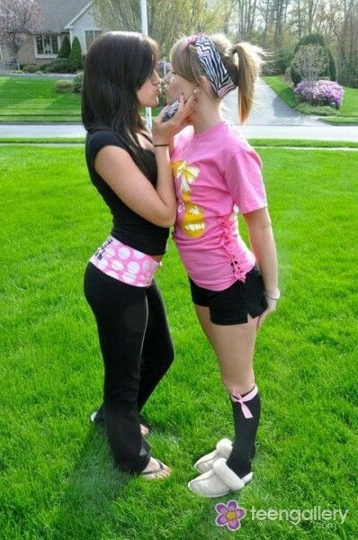 christopher yeager add Teenage Lesbians Tribbing photo