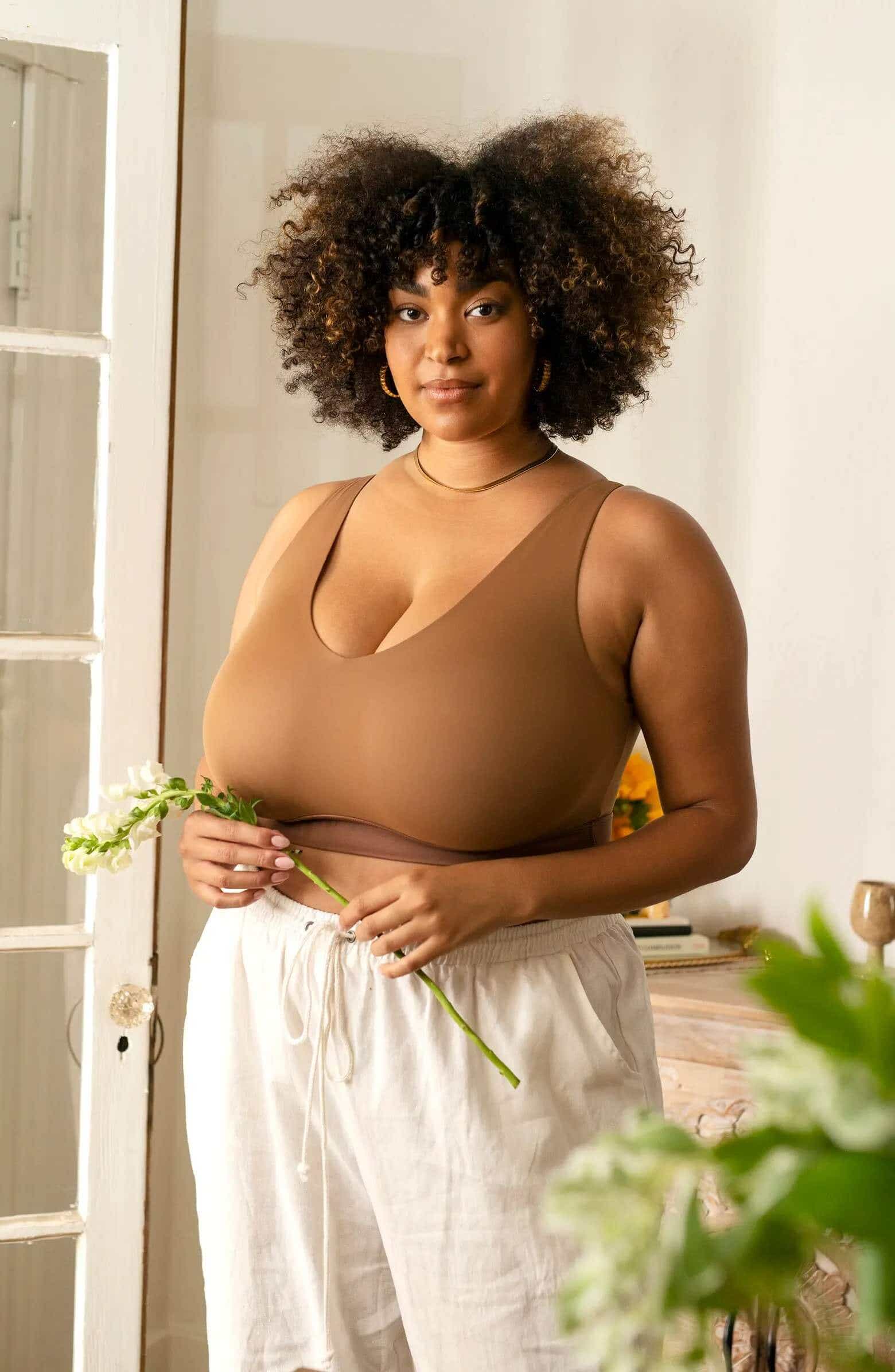 alison fuller add Huge Older Tits photo
