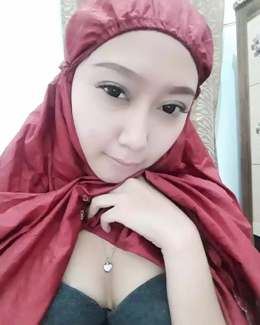 cesar saberon add Bokep Melayu Montok photo