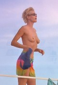 danielle l phillips add Anna Gunn Nude photo