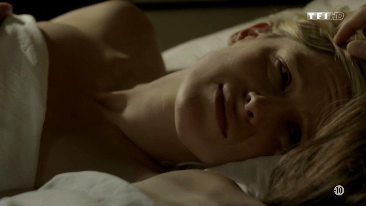david mac donald add Alexia Barlier Nude photo