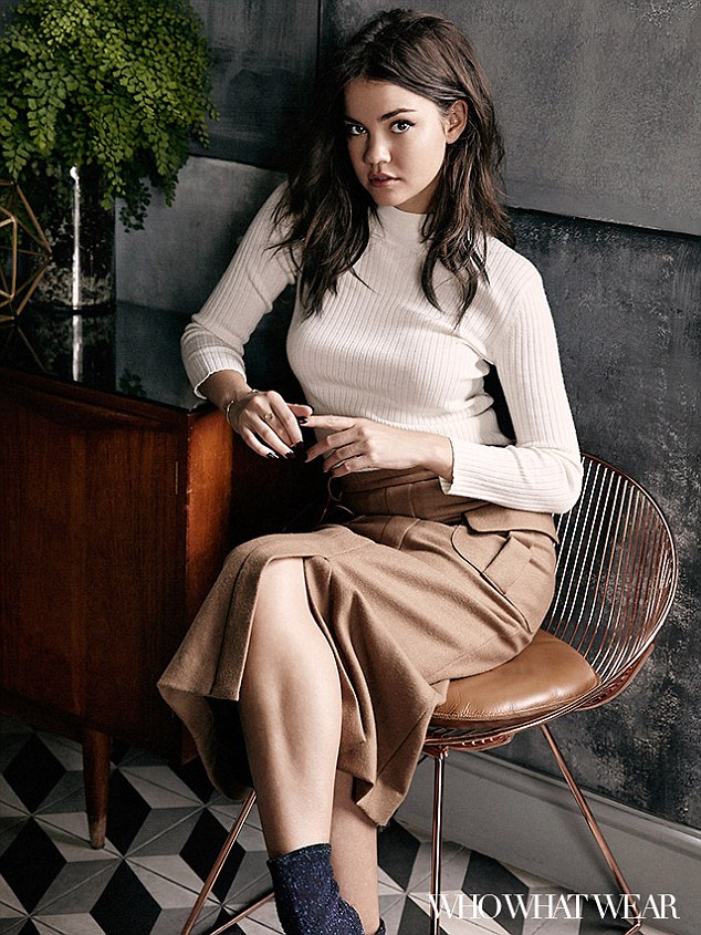 darrell packer add Maia Mitchell Hot photo