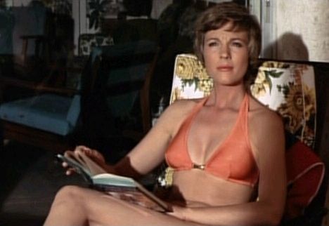 Julie Andrews Topless 14103
