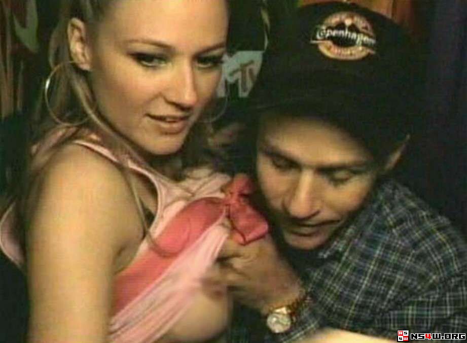 akram aljbouri add Jewels Sextape photo