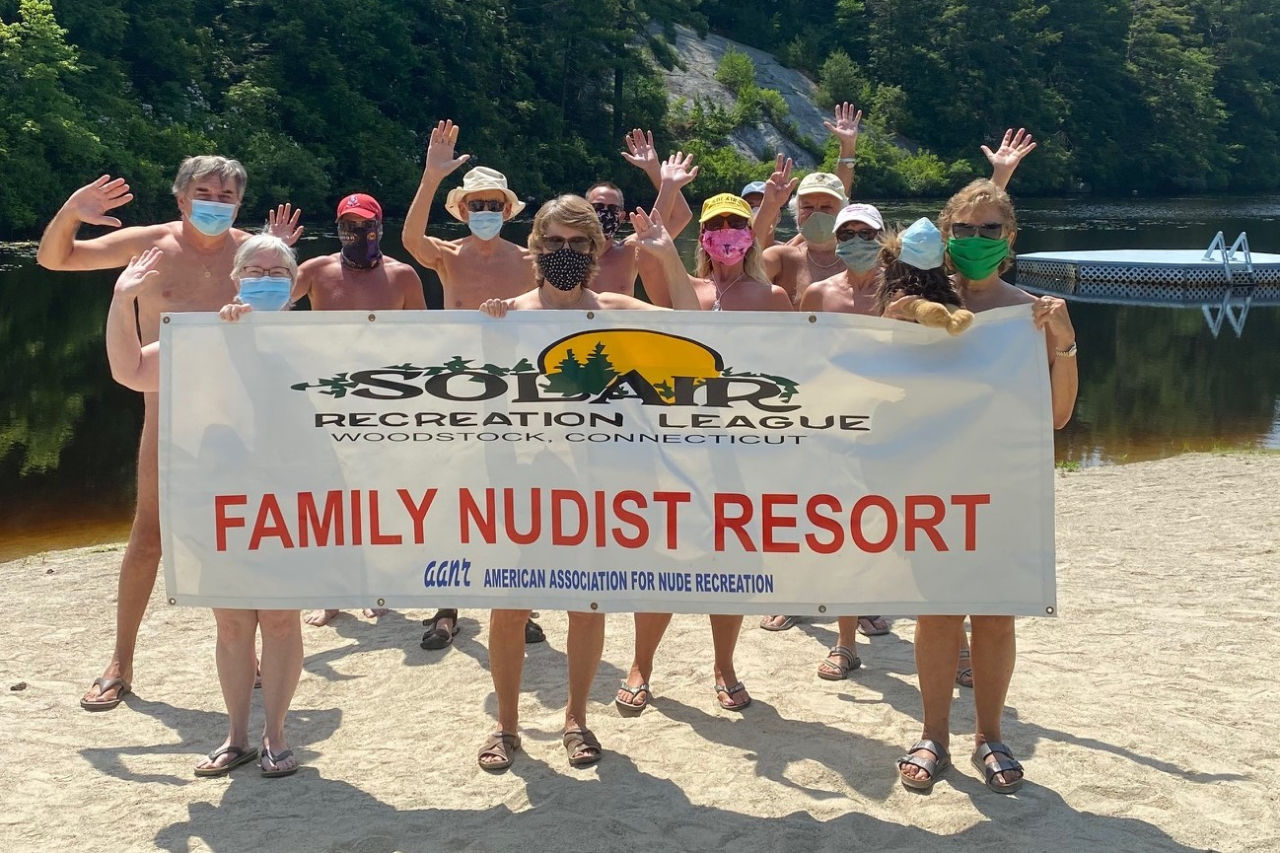 catherine hooten add Nudists Having Fun photo