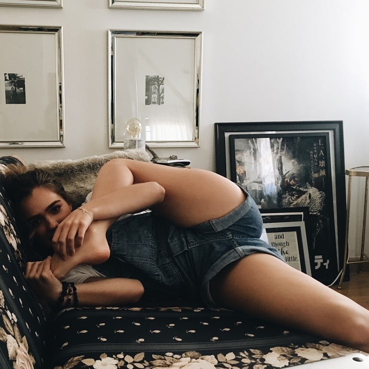 donald ogg add Haley Lu Richardson Sexy photo