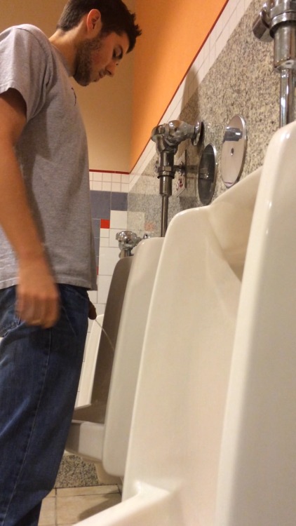 cynthia voelker add Male Locker Room Spycam photo