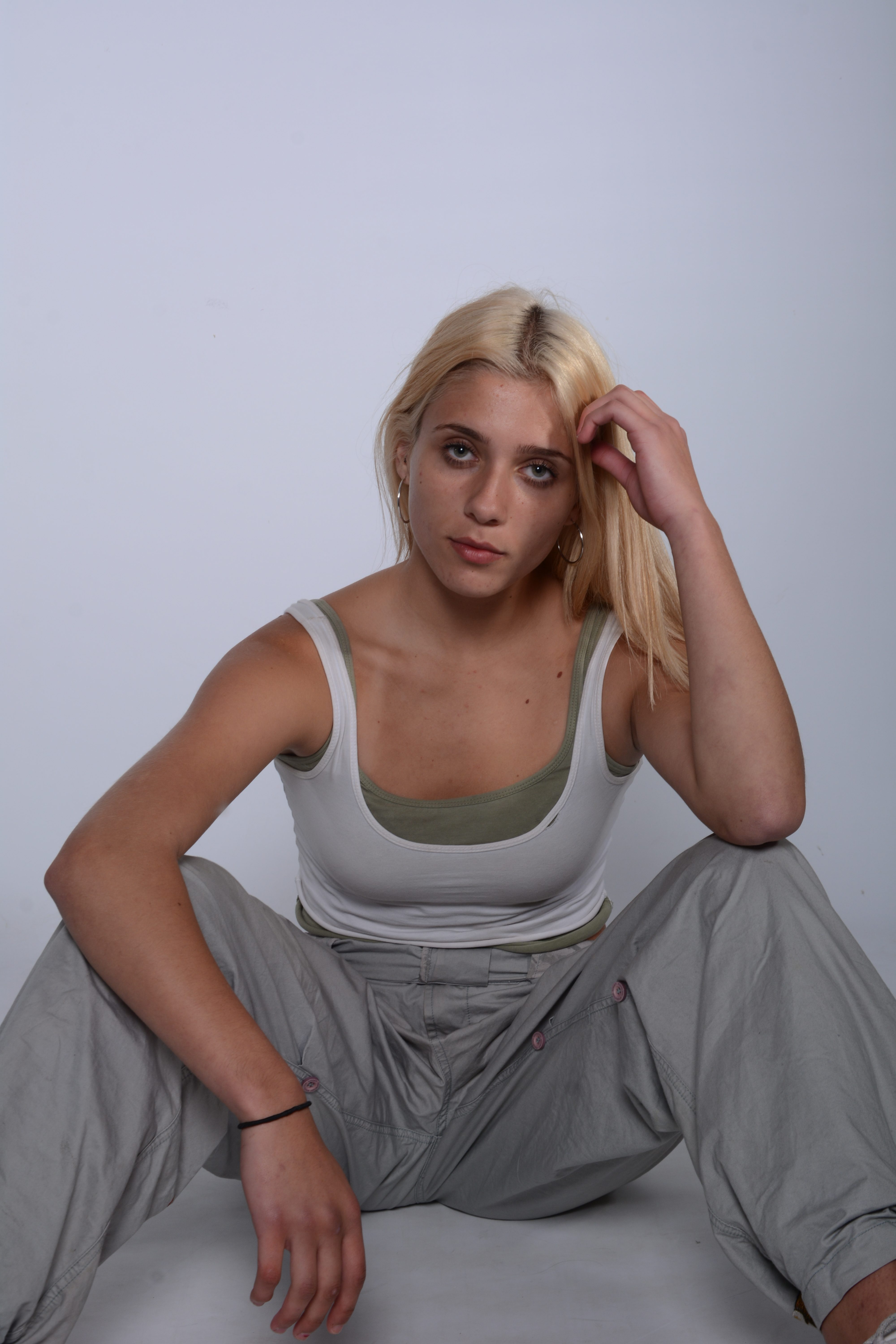 chinni add Scarlett Johansson Porn Lookalike photo