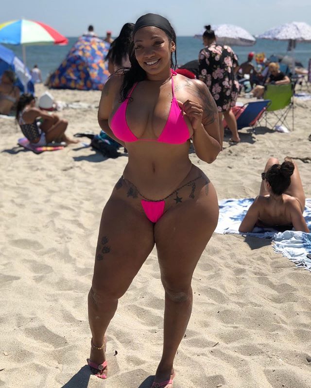 asmaa smsma add Chelas Way Nude photo