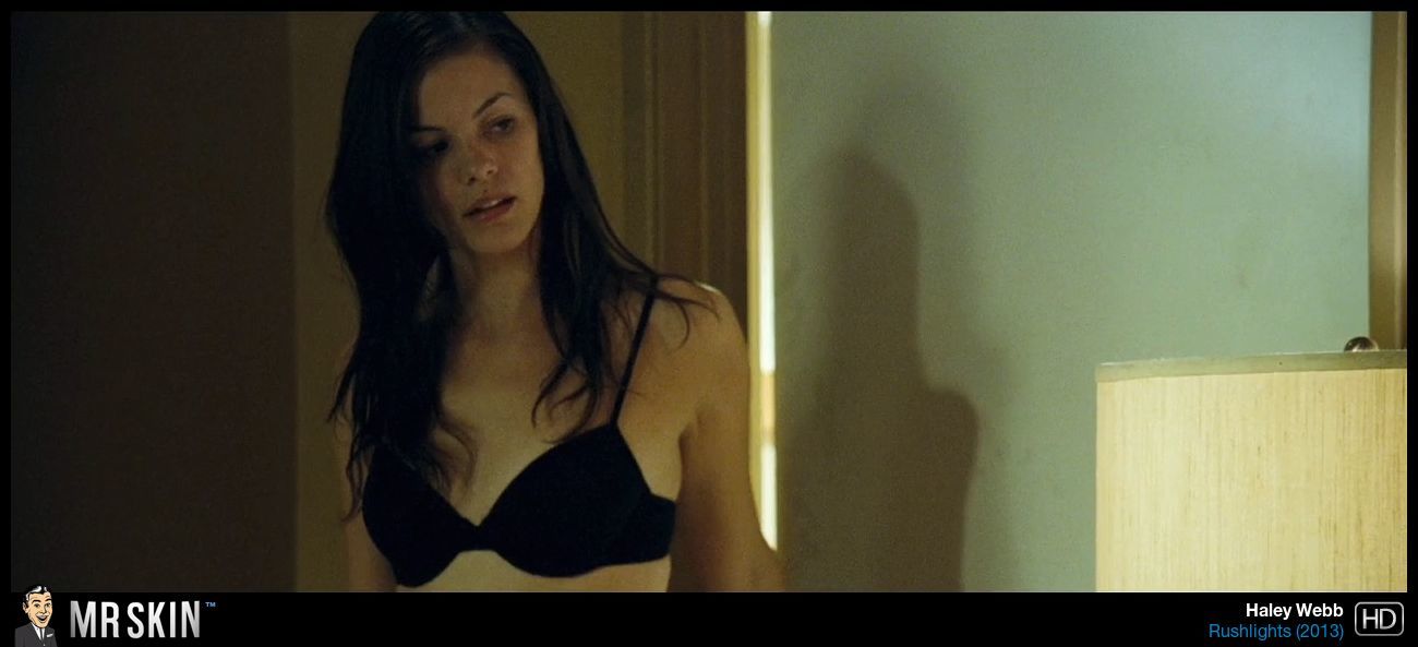 carla linwood add Haley Webb Nude photo