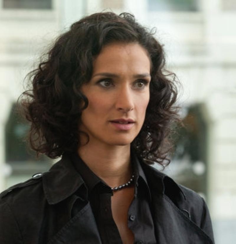 akinde babatunde add Indira Varma Hot photo