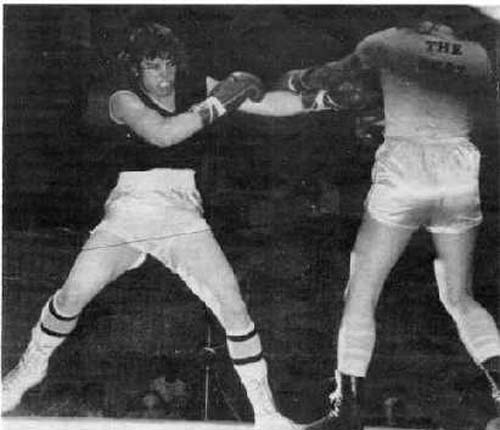 adenike quadri add Women Naked Boxing photo
