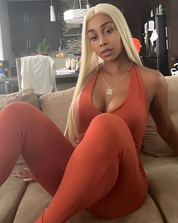 adewale salau add Pinkydoll Boobs photo