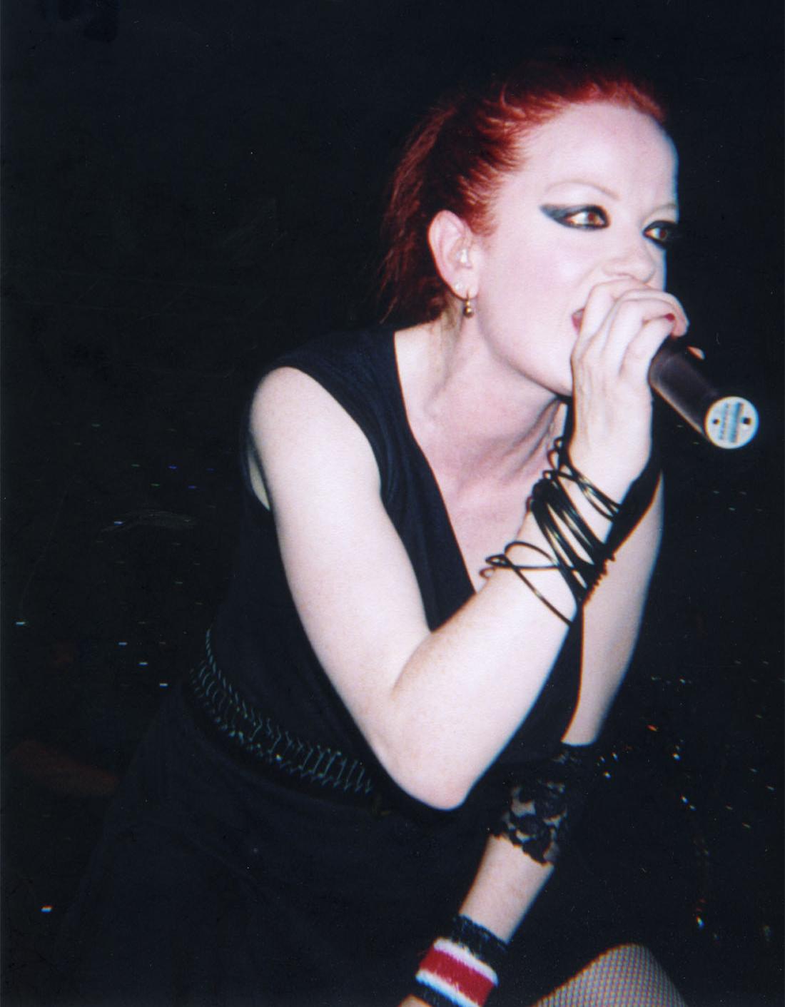 catherine tjaja add Shirley Manson Naked photo