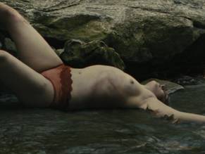 abdul yasar add Cailee Spaeny Nude photo