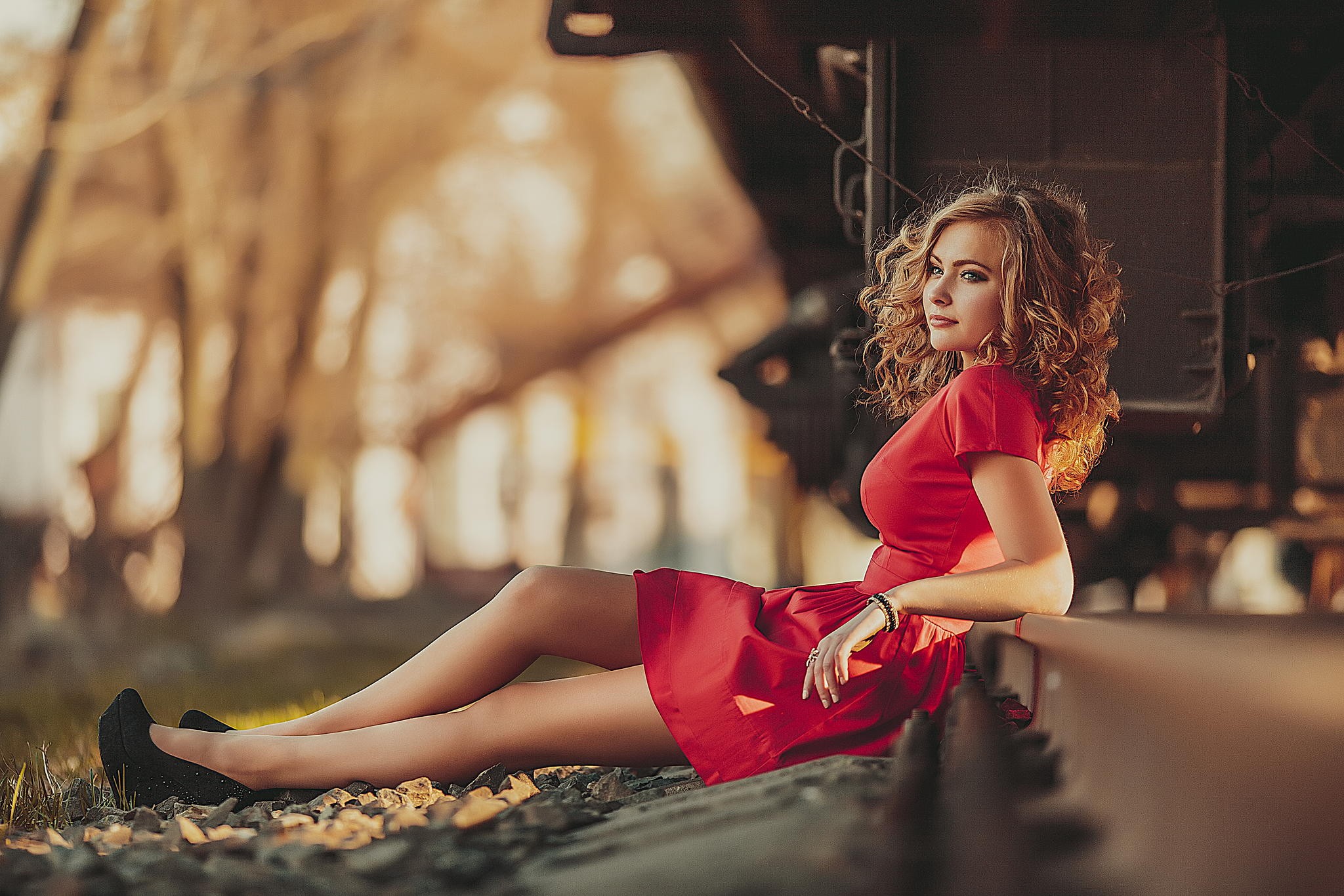 april razon add Outdoor Nude Models photo