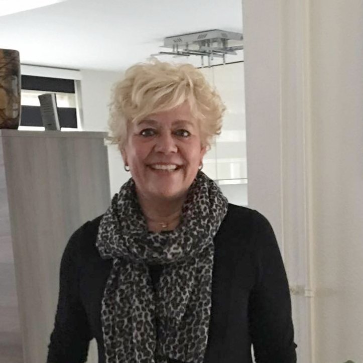 dexter celis add Karen Van Kroft photo