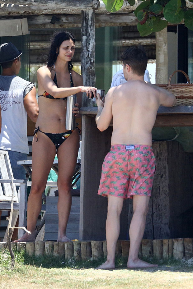 amanda kirkham add Morena Baccarin Sexy photo