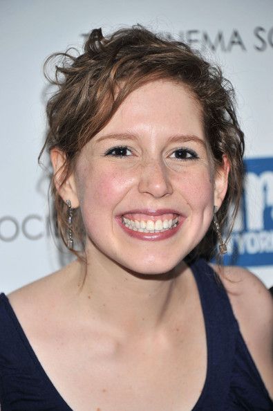 abed farhan add Vanessa Bayer Sexy photo