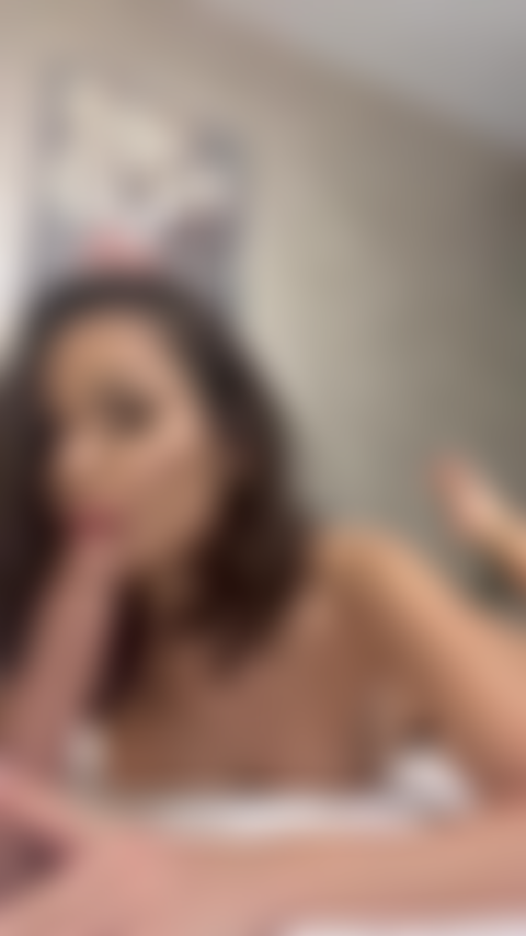 cali foreman add Helenwaldorf Live Cam photo