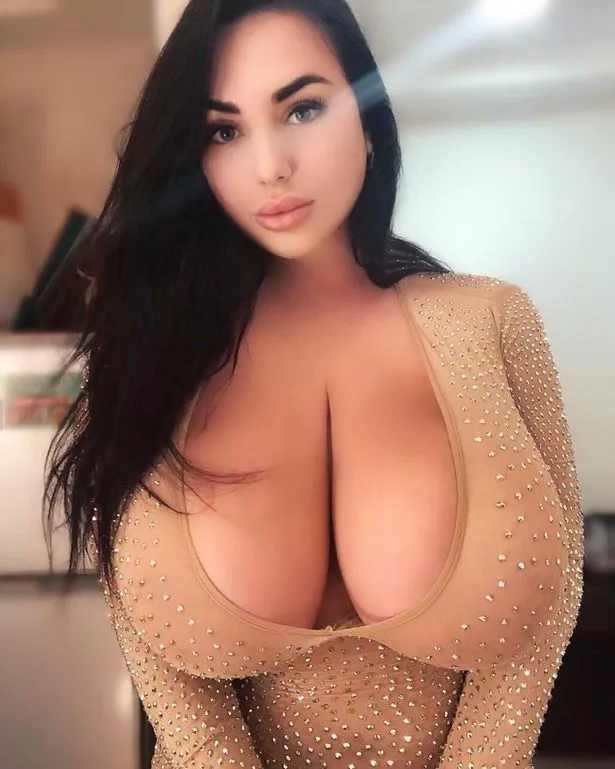 benjamin delaney add Big Natural Boobs Cam photo