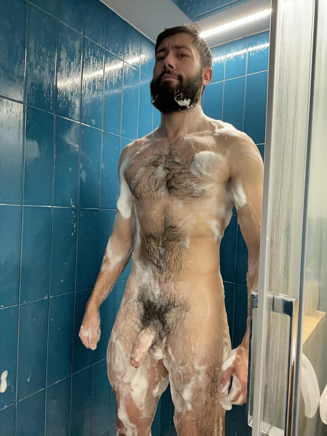 andy thind add Hairy Chest Naked photo