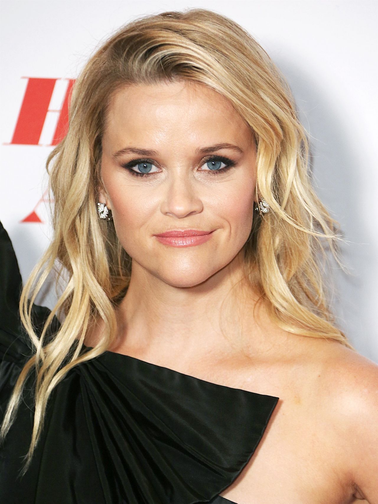 amanullah bhatti add Reese Witherspoon Breasts photo