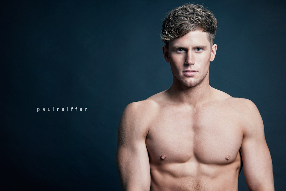 chris olaes add Naked Gay Gym photo