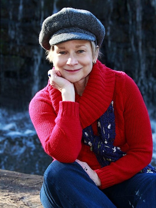 boedi ono add Mary Mitchell Actress photo