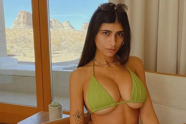 barbara miklos add Mila Khalifa photo