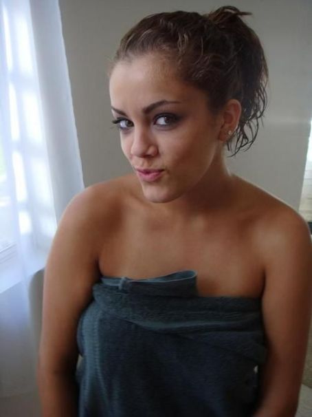 darren giancaspro add Katie Cummings Incest photo