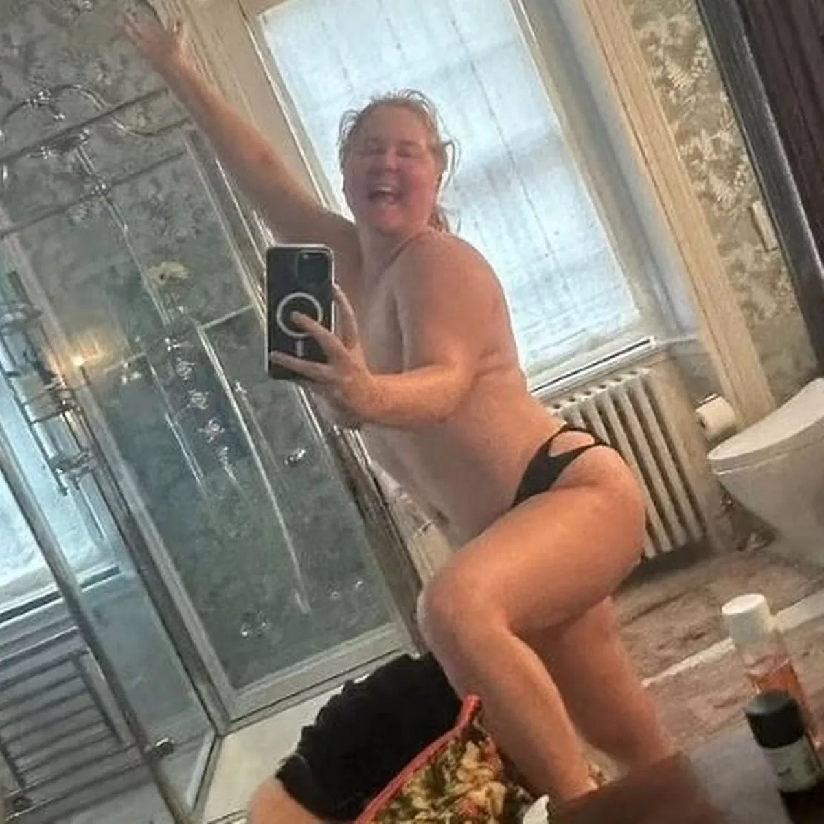 benildus fernando add Amy Shumer Nude photo