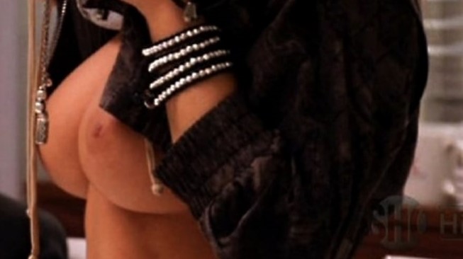 catherine farrow add Addison Timlin Tits photo