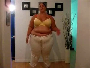 botchok meneses add Supathick Mami photo