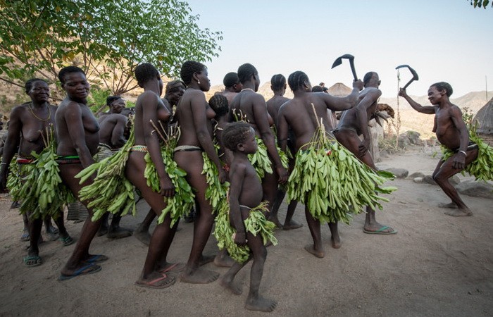 andrea hunt add Nigerian Naked Men photo