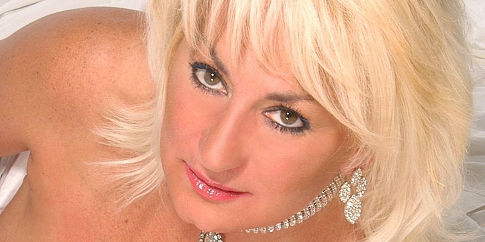 dawie pelser add Dana Hayes photo