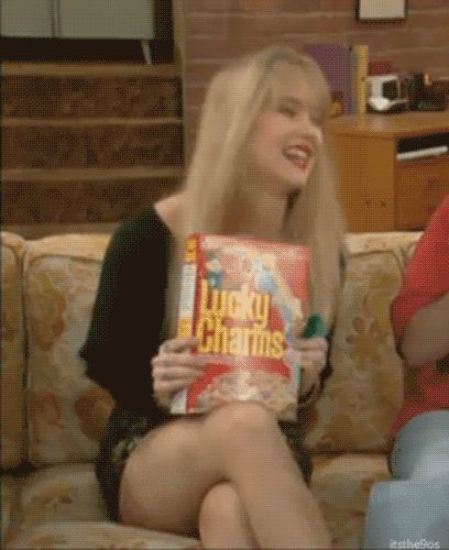 Naked Kelly Bundy 3916