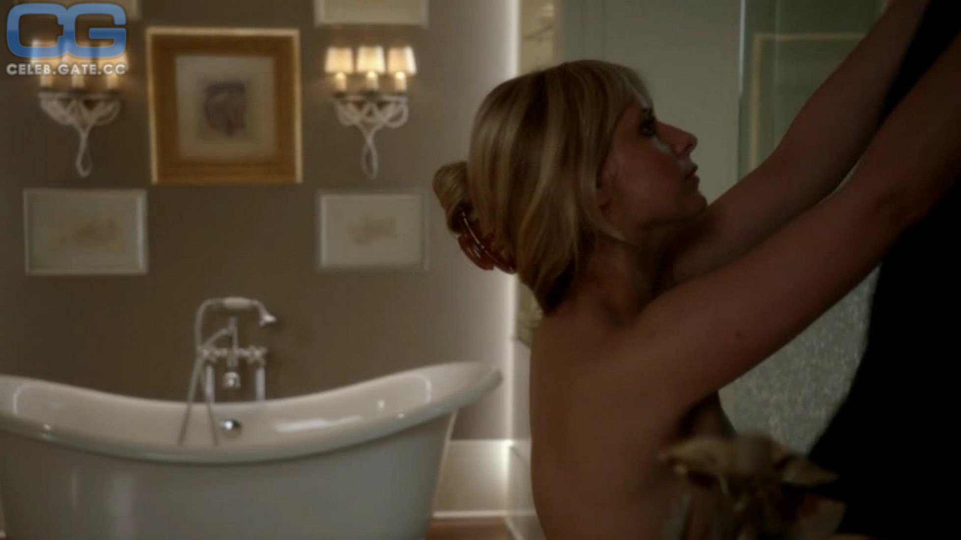 brandy contreras add Sarah Michelle Gellar Naked Pictures photo