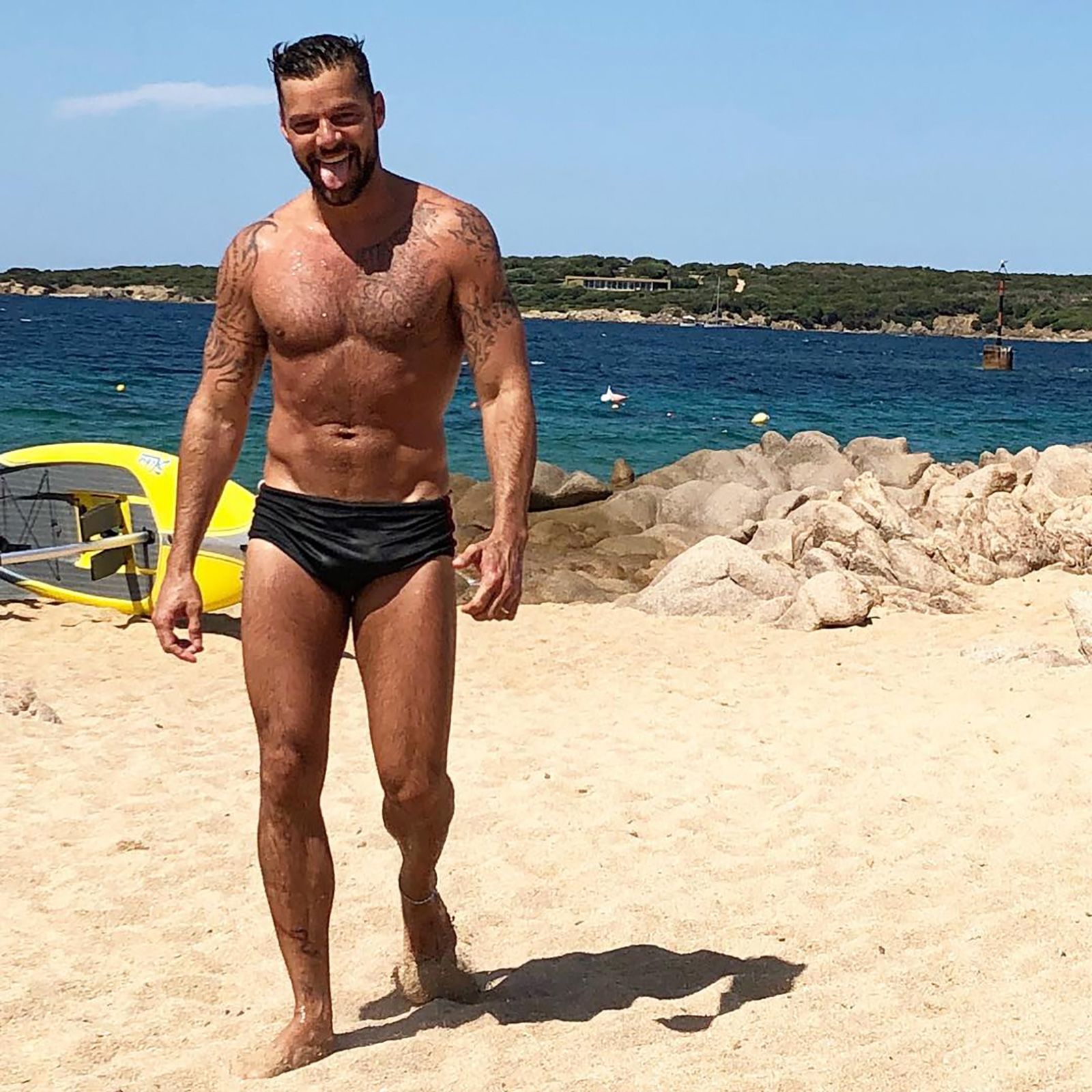amanda wanta add Photos Of Men In Speedos photo