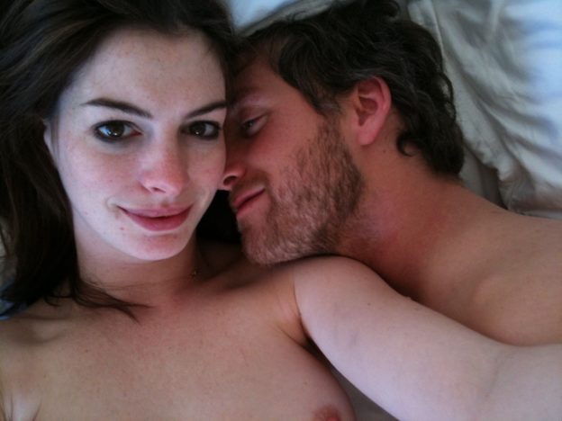 amy koetter add Anne Hathaway Cleavage photo