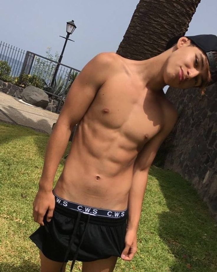 aleksandar aco add Free Twinks photo