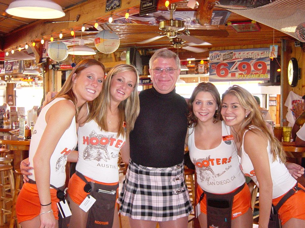 britt marie malmstrom add Hooters In Pantyhose photo
