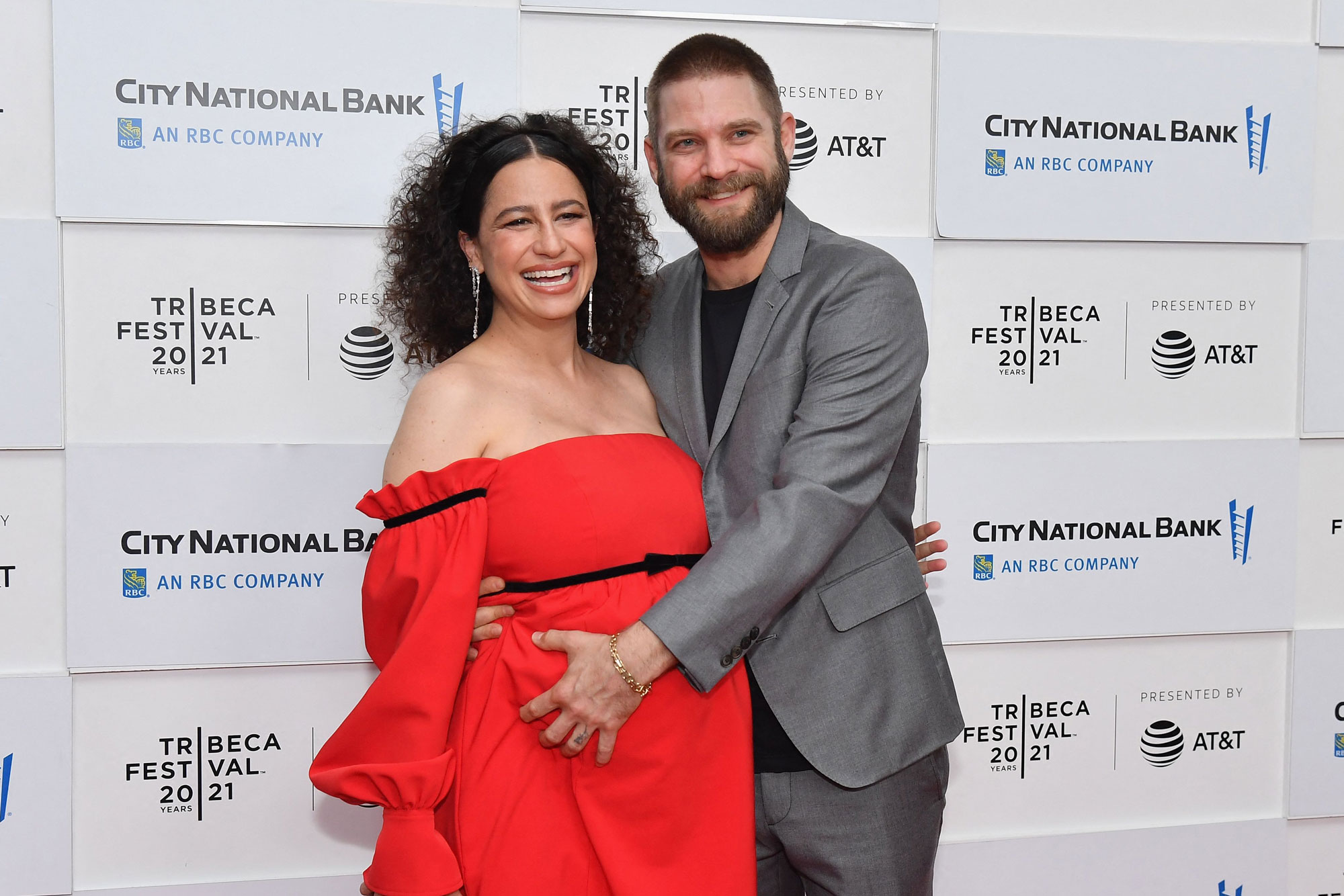 cody castonguay add Ilana Glazer Naked photo
