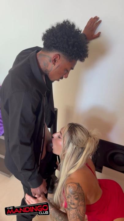 chad leascher add Blonde Aussie Babe Gets Pussy Creampied By Boxer Bbc photo